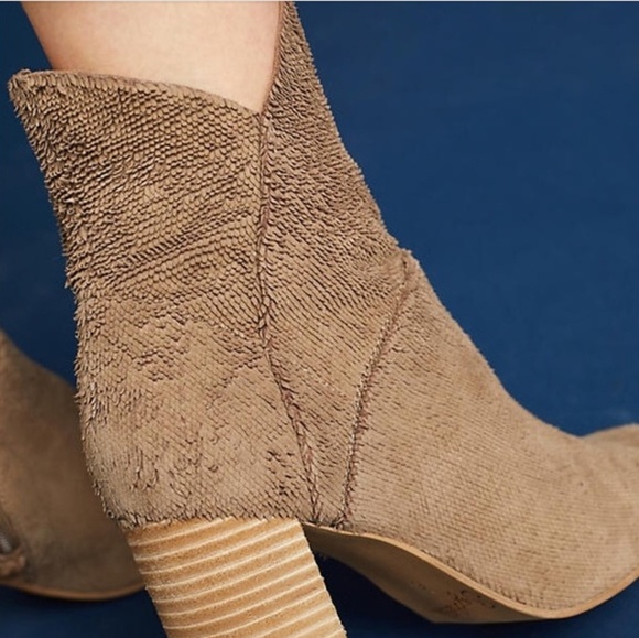 Modern Chic Seychelles x Anthropologie Booties - Picture 3 of 4